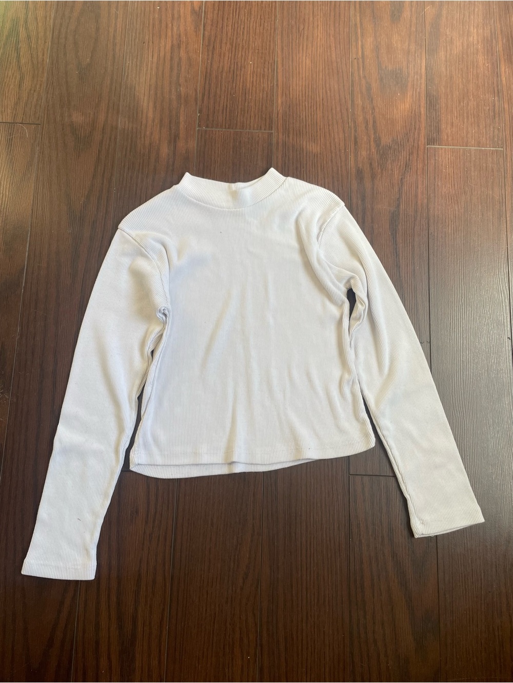 Crewneck Long-Sleeve Women’s Sweater - White